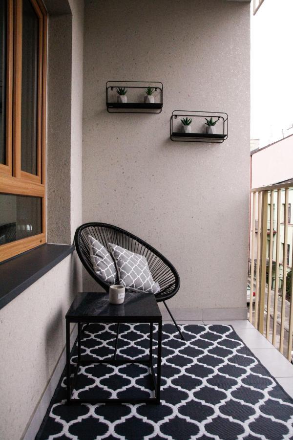 Apartament W Centrum-Garaz Kielce Esterno foto